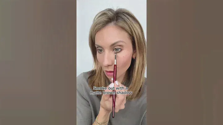 EASY, EVERYDAY EYESHADOW! (Links in Pinned Comment)