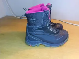 COLUMBIA OMNI-HEAT 200 Gram TECHLITE Womens 7.5 Waterproof Omni Grip Boots