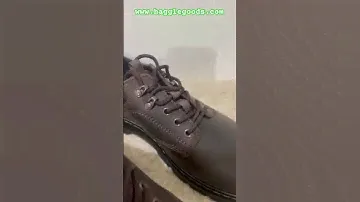 Dr. Martens Reeder Dark Brown