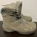 Salomon Snowtrip Womens Size 6.5 Snow Boots Waterproof Thinsulate Beige/ Blue