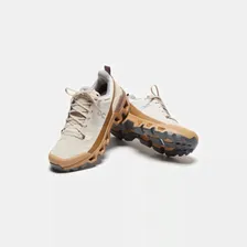 On Running Cloudwander Waterproof - Pearl / Root - 8